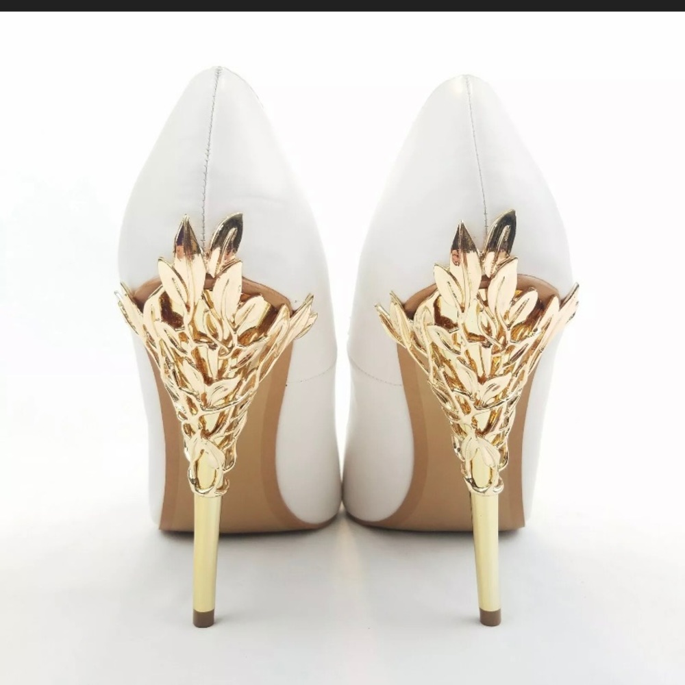 Shoedazzle Esperanza white pump